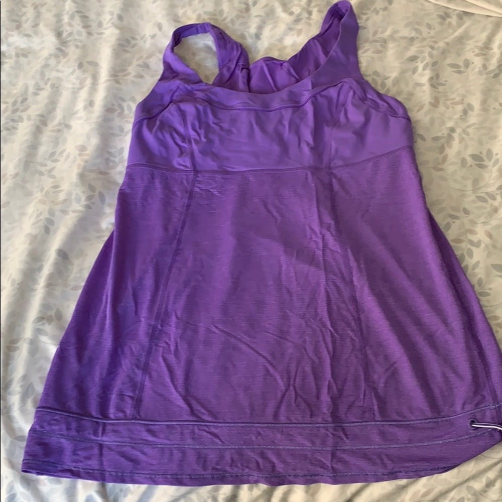 Lululemon top